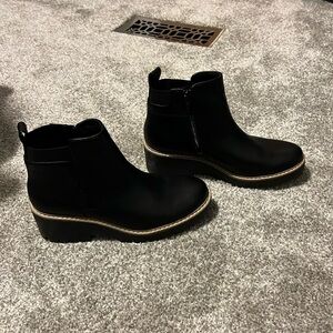 Sonoma black ankle boots